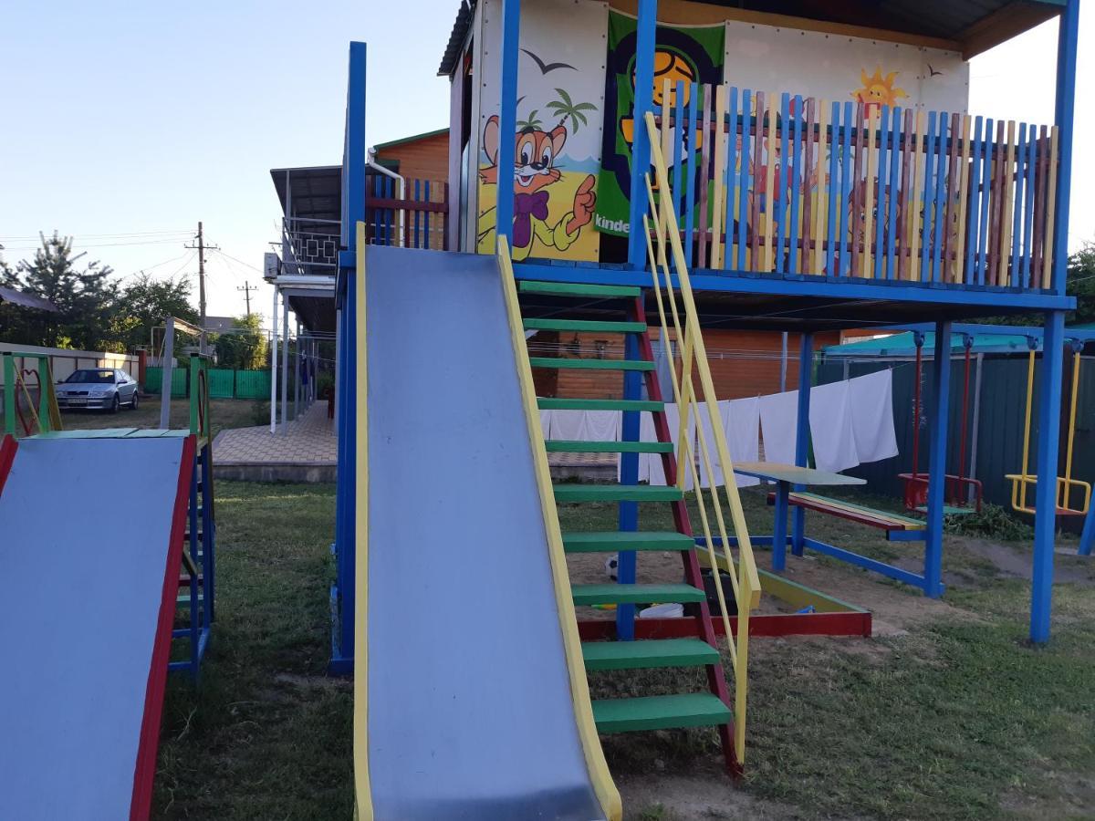 Отель Маленький Рай Satoka Exterior foto