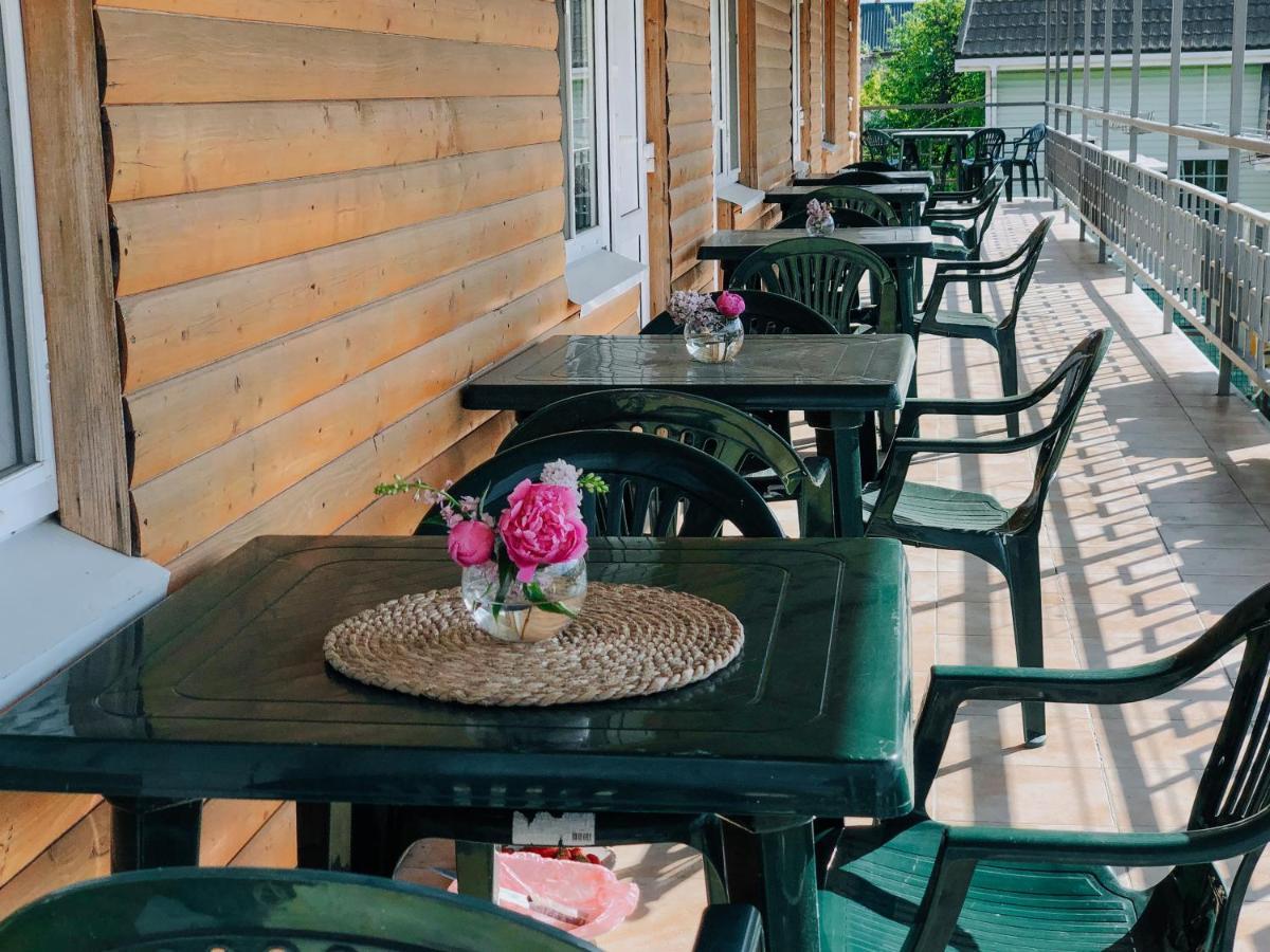 Отель Маленький Рай Satoka Exterior foto